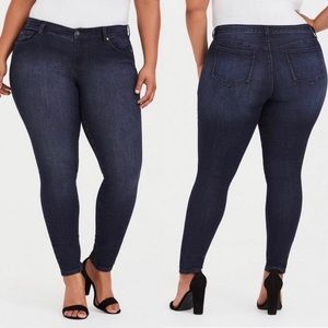 Torrid Classic Skinny Jeans Womens Size 26 Mid Rise Style 11369888 Stretch